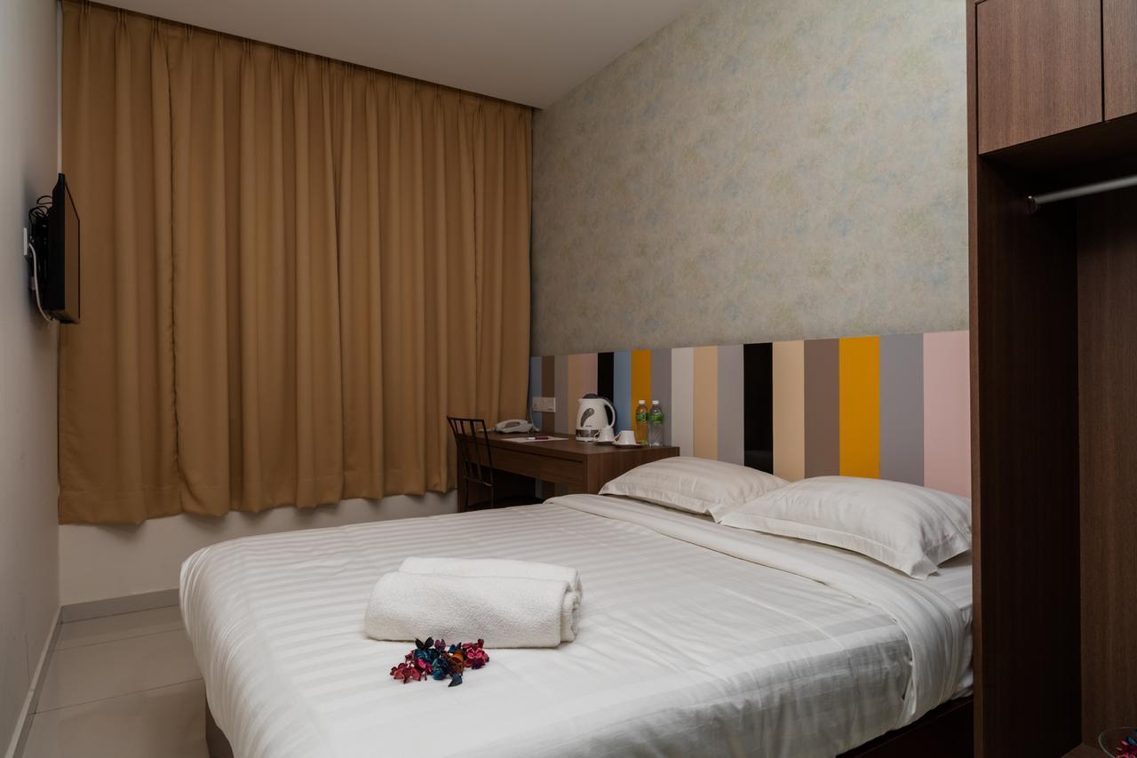 Hotel Uptown Subang Airport Shah Alam Esterno foto